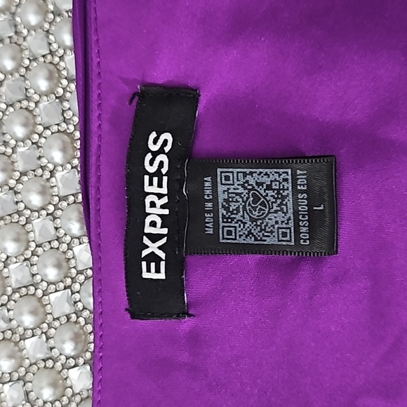 Express Purple One Puff Shoulder Rushed Ruffle Mini Dress. Sized L - Picture 9 of 11